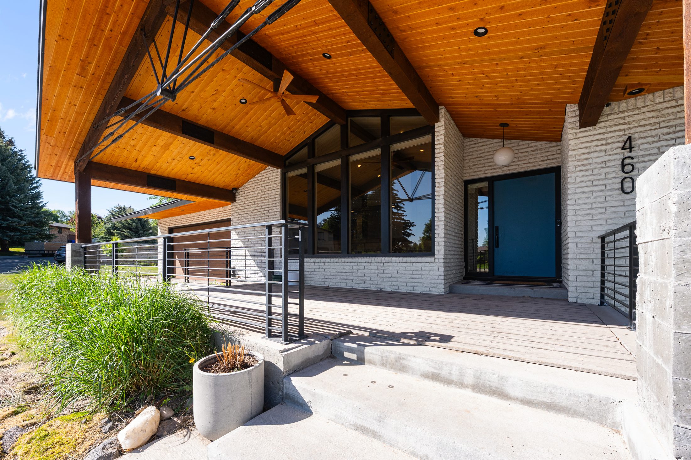 Booked Visual portfolio sample 1: outdoor