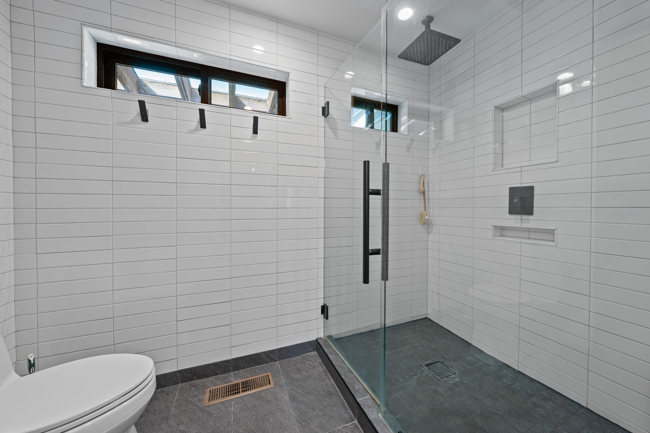 Booked Visual portfolio sample 6: bath